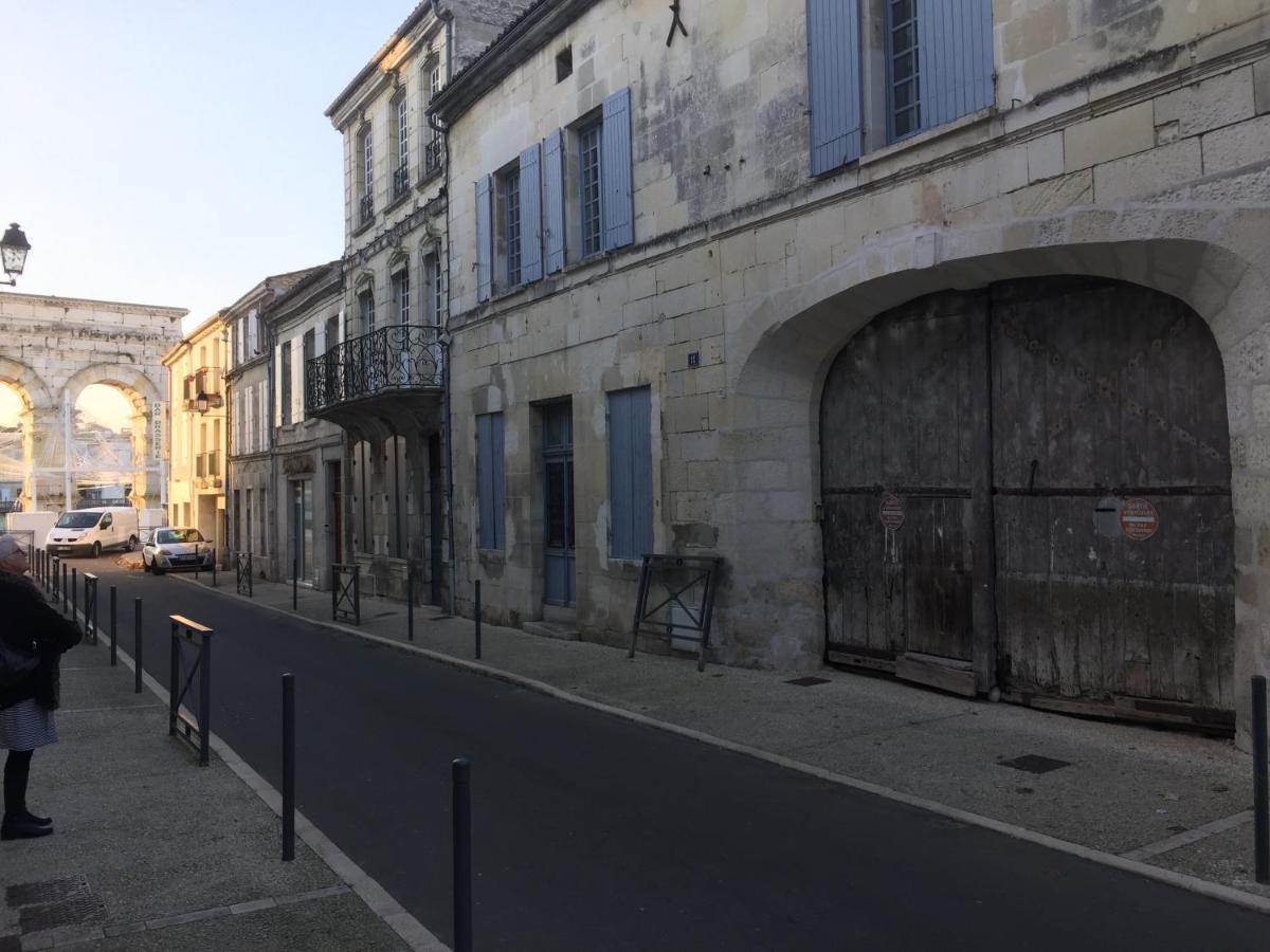 Apart D'Arc Saintes Exterior foto